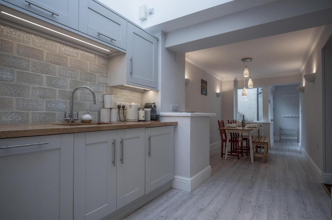 Noe Acre - 3 Bedroom Cottage - Tenby Bagian luar foto