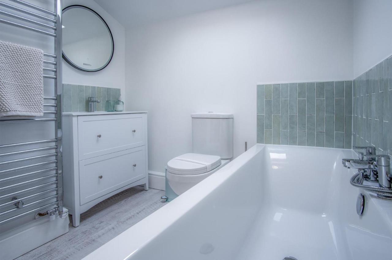 Noe Acre - 3 Bedroom Cottage - Tenby Bagian luar foto