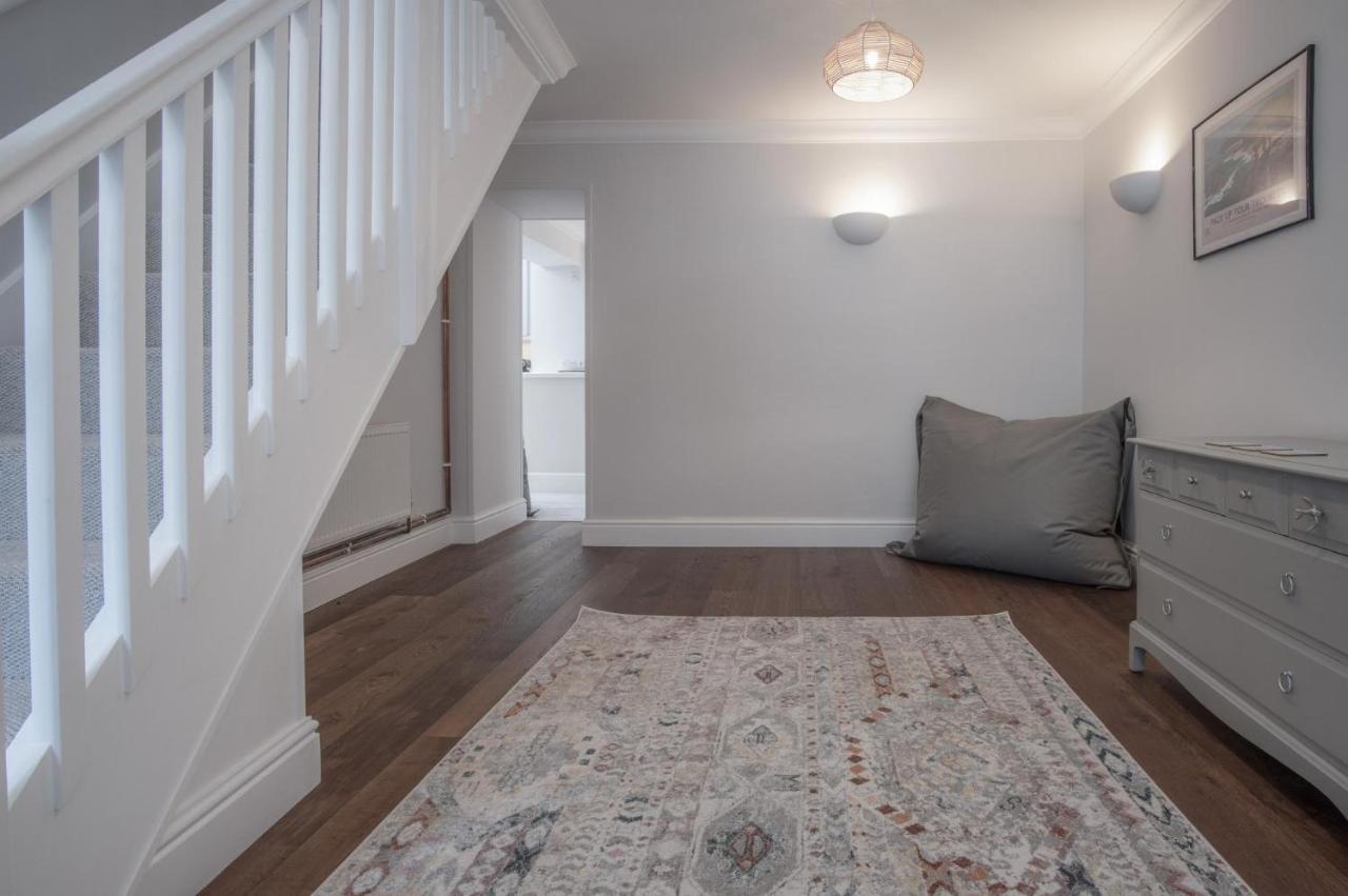 Noe Acre - 3 Bedroom Cottage - Tenby Bagian luar foto