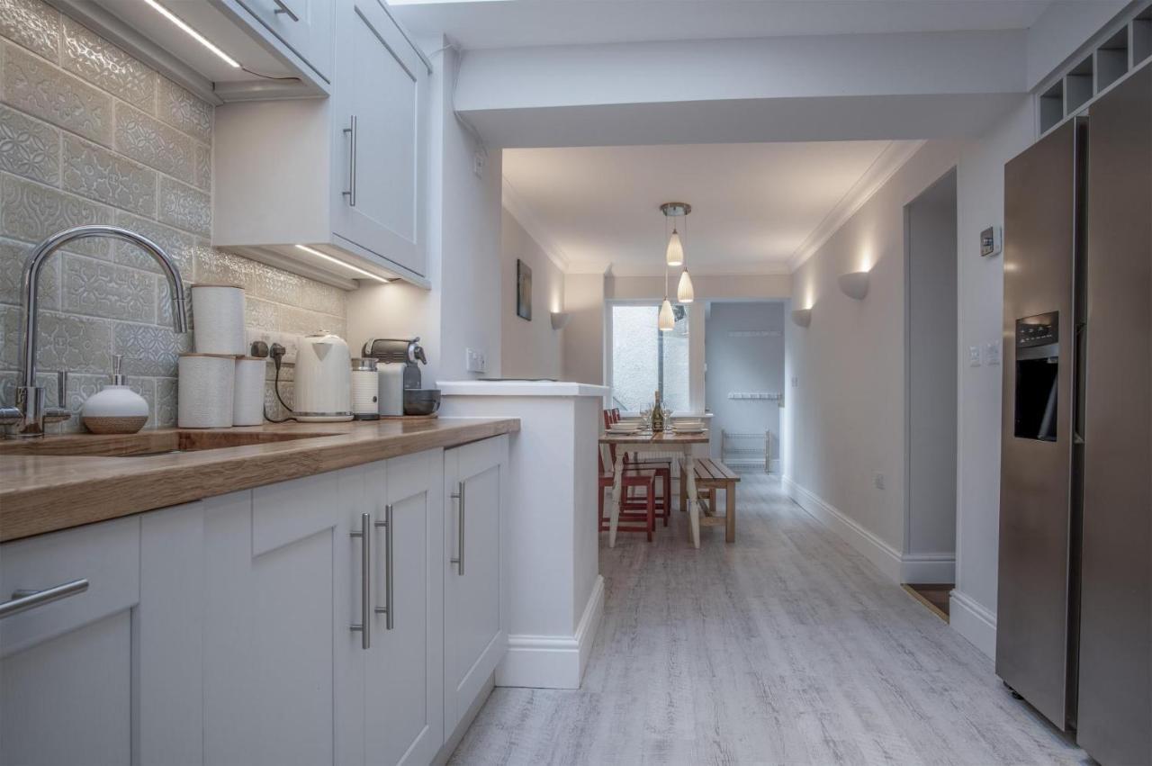 Noe Acre - 3 Bedroom Cottage - Tenby Bagian luar foto