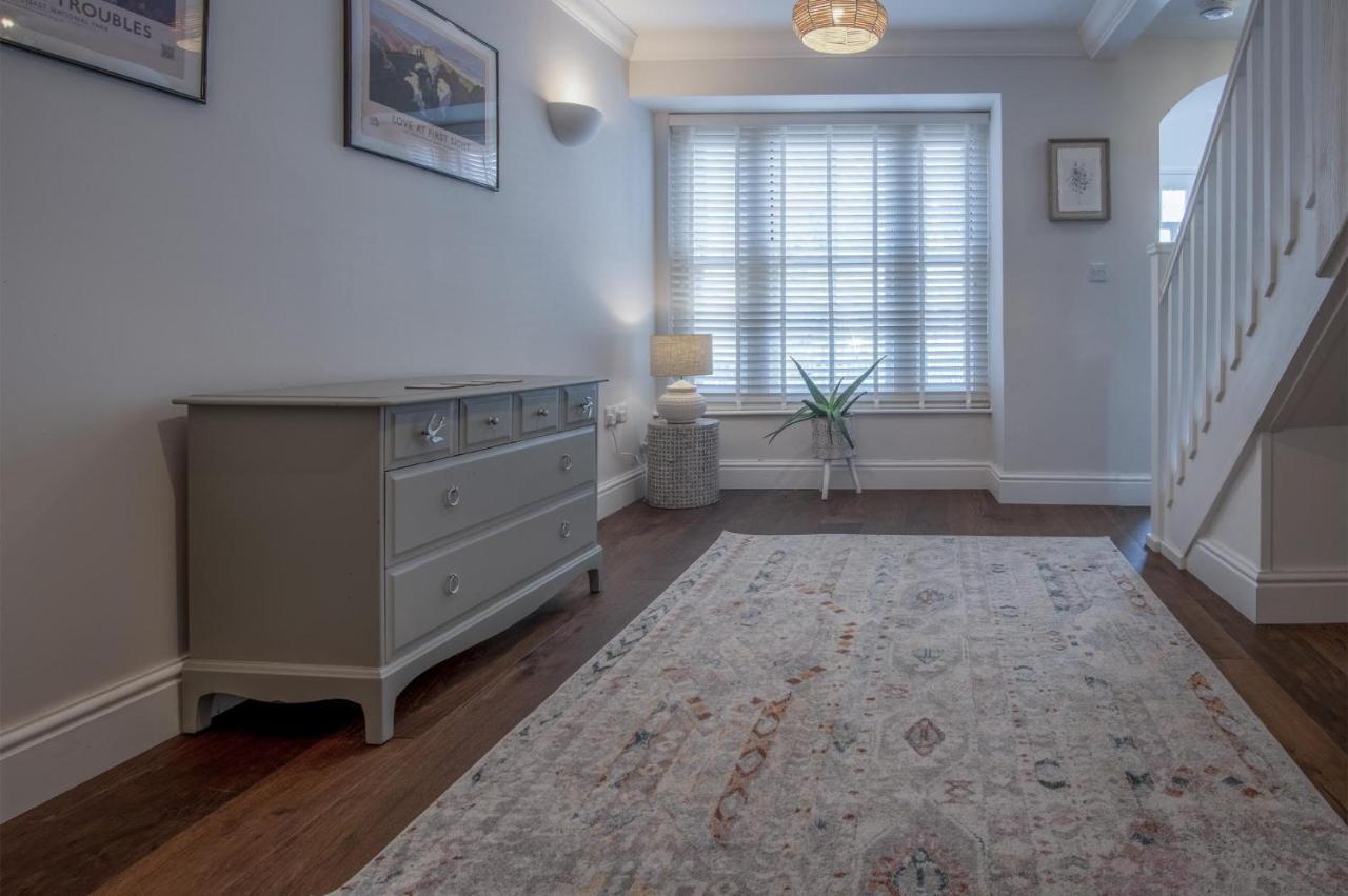 Noe Acre - 3 Bedroom Cottage - Tenby Bagian luar foto